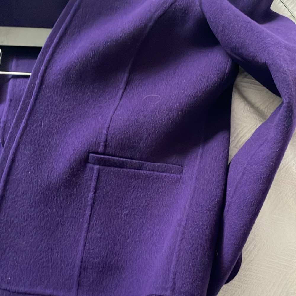 Jacket - Picture 10 of 10